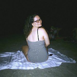 Meet your Posher, Carly